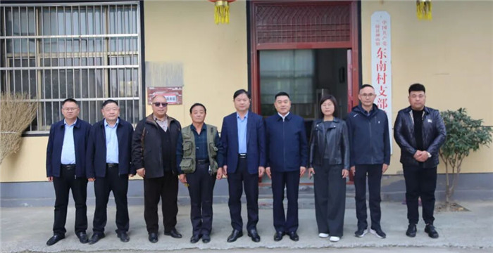 �����а���ӵ���ٽ������������